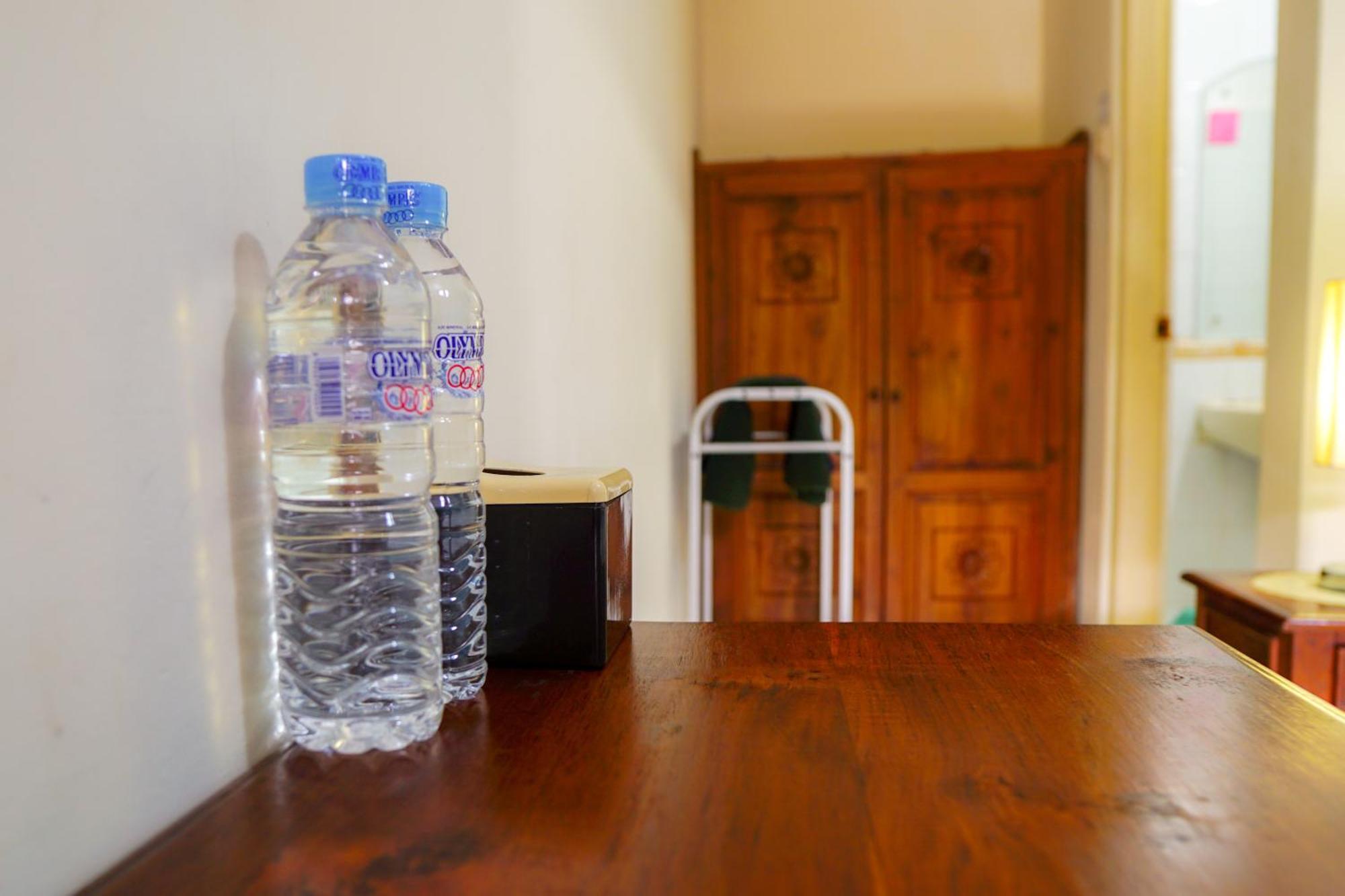 Hotel Tulips Jogjakarta Kamer foto